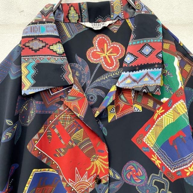 ヴィンテージ レトロ古着 アート柄シャツジャケット 総柄 シアー感 カラフル 良デザイン】ヴィンテージ 昭和レトロ マルチカラー アート柄