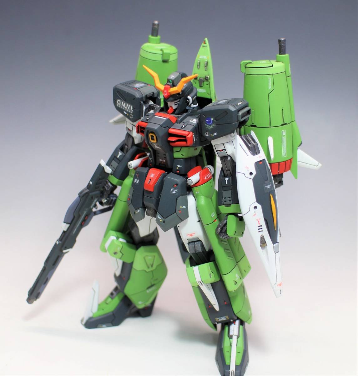 Yahoo!オークション - HG カオス ガンダム改修塗装完成品 Yahoo!オークション - HG カオス ガンダム改修塗装完成品