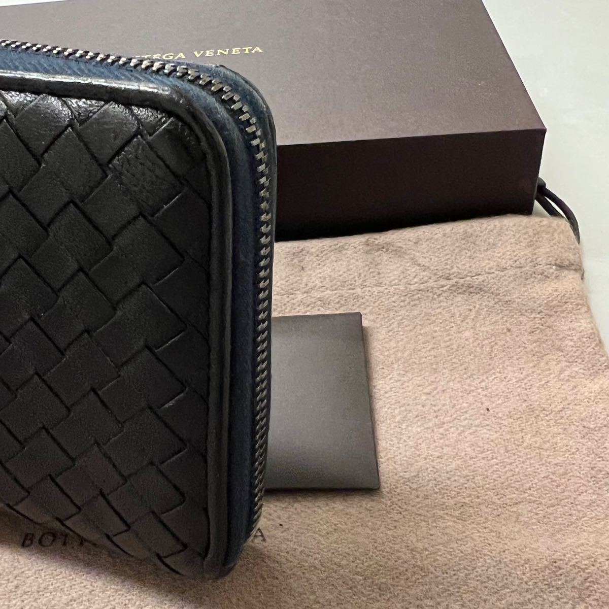 未使用に近い! ボッテガヴェネタ BOTTEGA VENETA 財布 長財布
