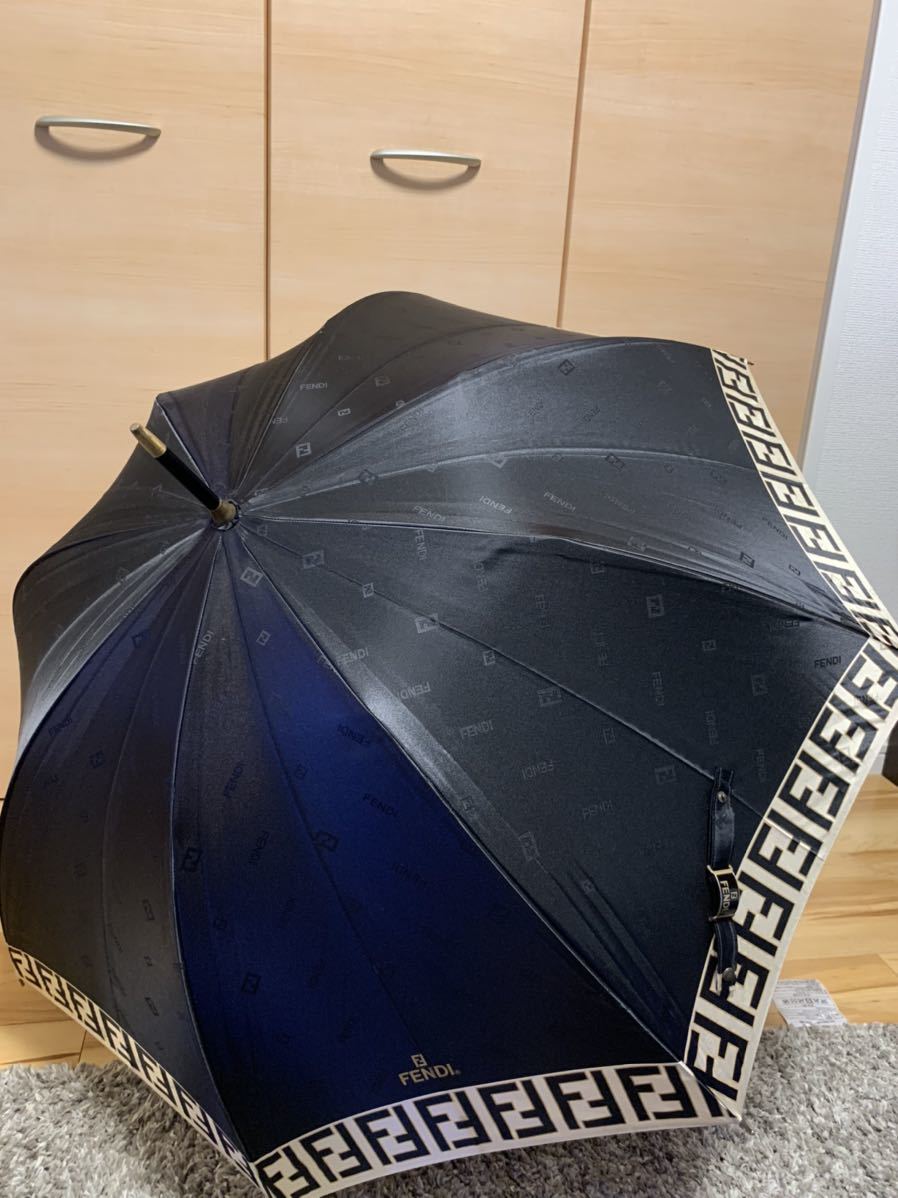 希少品 FENDI ズッカ柄 長傘 www.station-ssca.com