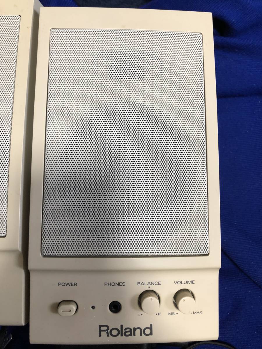 Roland MA-5P パワードスピーカー デスクトップスピーカー ペア Roland MA-5P パワードスピーカー デスクトップスピーカー ペア