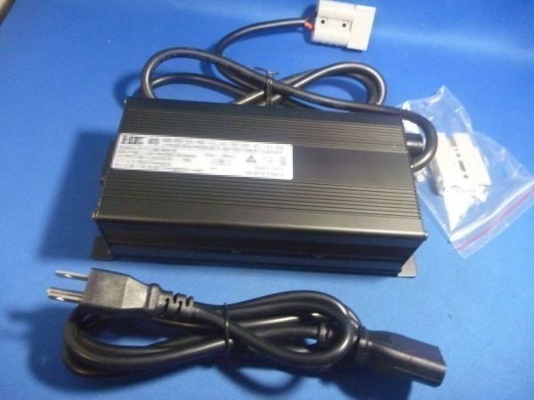 新品　特注カスタム品　大電流対応エレキに　燐酸鉄理リチウムイオンバッテリー 24Ｖ 60Ah　LiFePO4バッテリー＋15A充電器セット_15A充電器