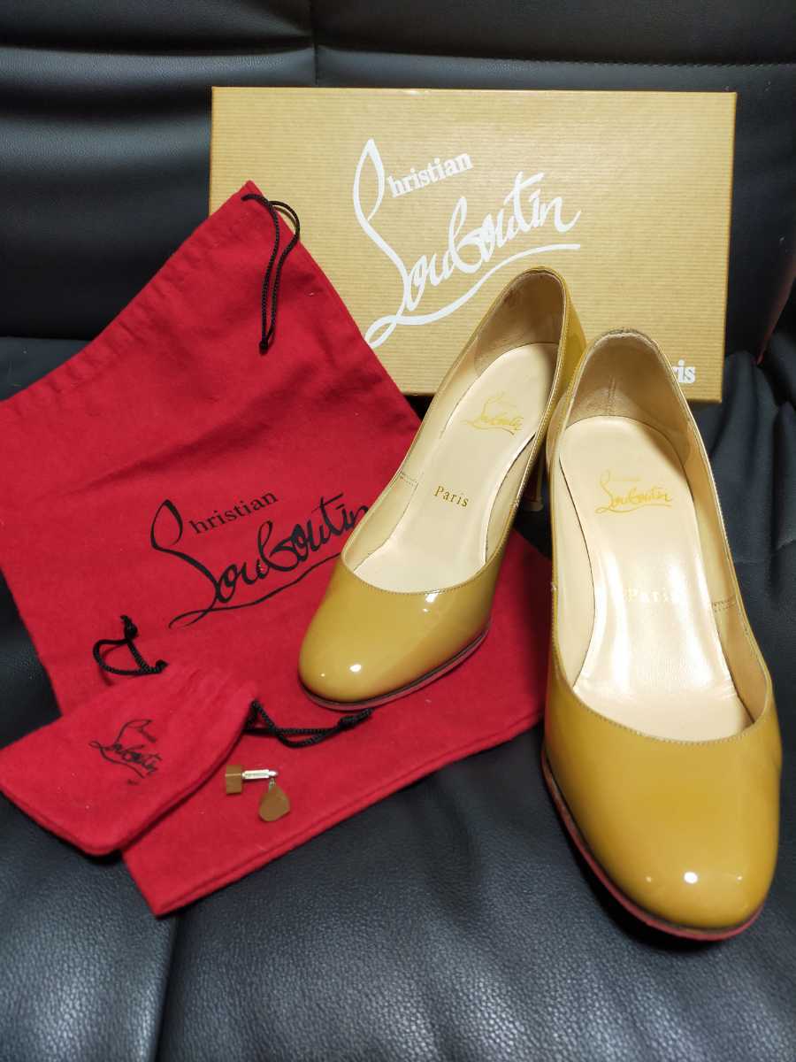 Christian Louboutin クリスチャンルブタン ベージュ エナメル ヒールパンプス 付属品付き_画像1