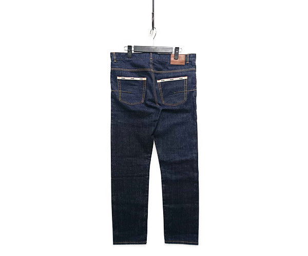 DIOR ディオール 品番 013DOO1AY978 バックステッチロゴ SLIM 17.5
