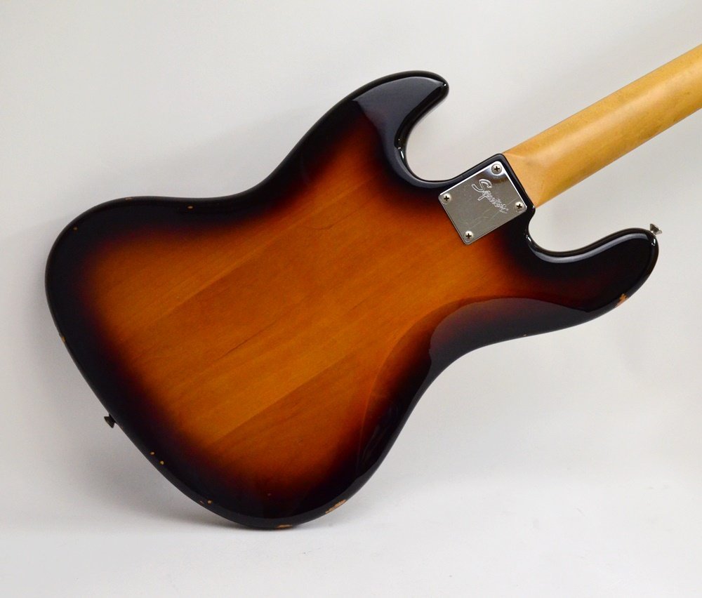 SQUIER by Fender エレキベース JAZZ BASS 全長約117cm 弦高4弦約4mm SQUIER by Fender エレキベース JAZZ BASS 全長約117cm 弦高4弦約4mm