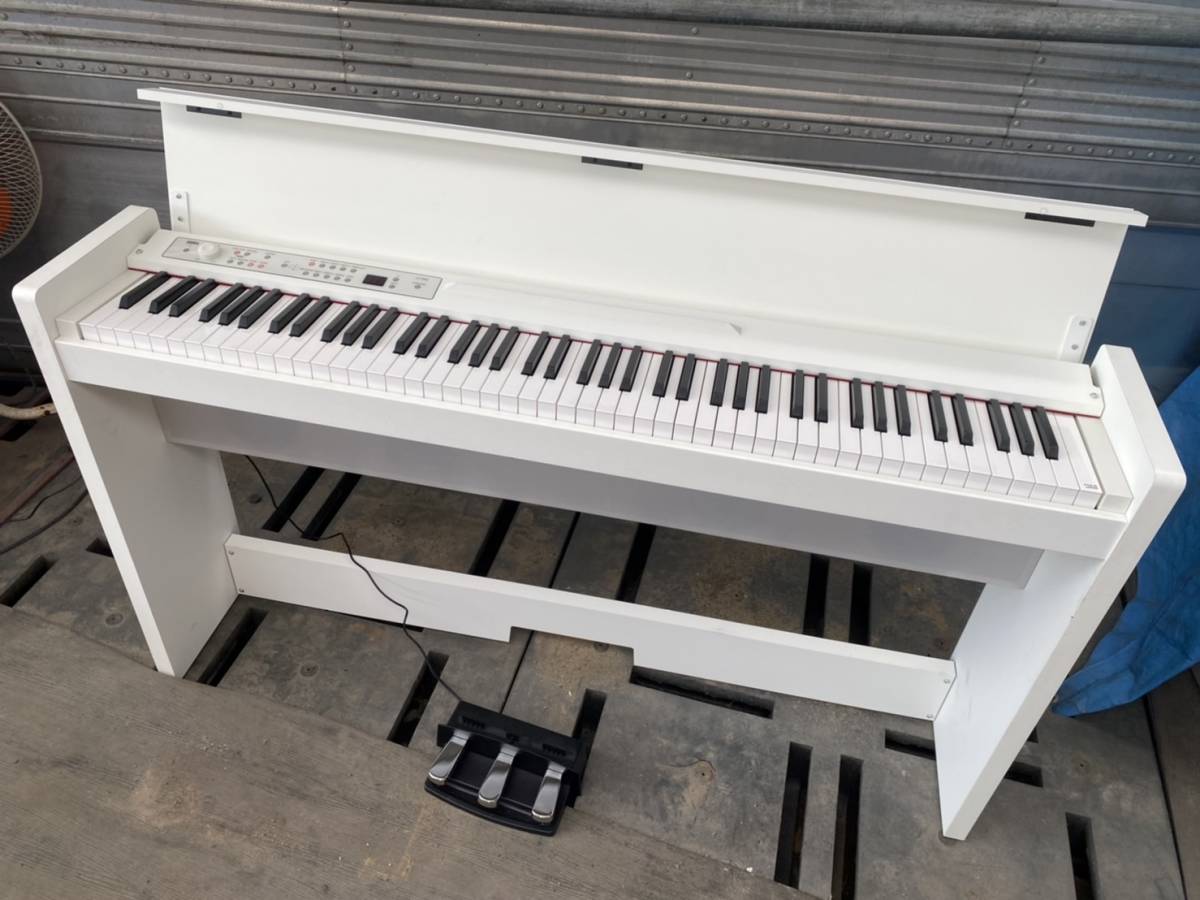 電子ピアノ】KORG LP-380 【引き取り限定】-