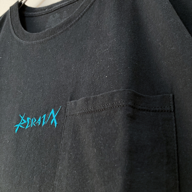 メンズ服ロゴ刺繍半袖TシャツXL 古着屋 ブランド ストリート系 黒 モード 春夏物 トップス 丸首 ゆったり ワンポイント おしゃれ
