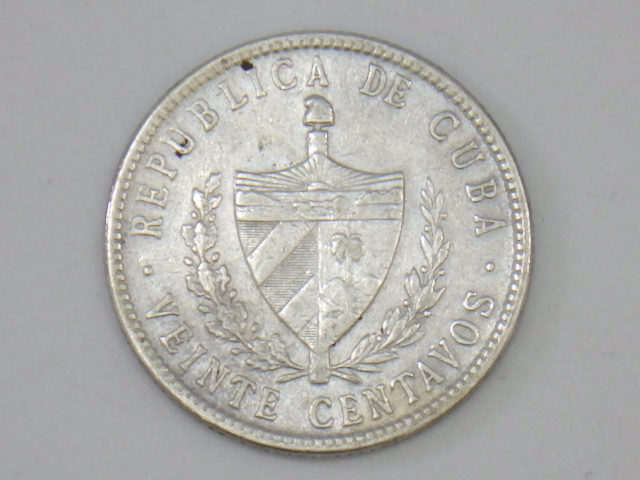 h2H078Z- 1949年 キューバ 20センタボ 銀貨_画像4
