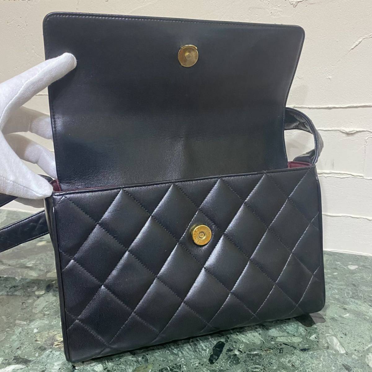 VINTAGE CHANEL ラムスキン マトラッセ レザーショルダーバッグ VINTAGE CHANEL ラムスキン マトラッセ レザーショルダーバッグ