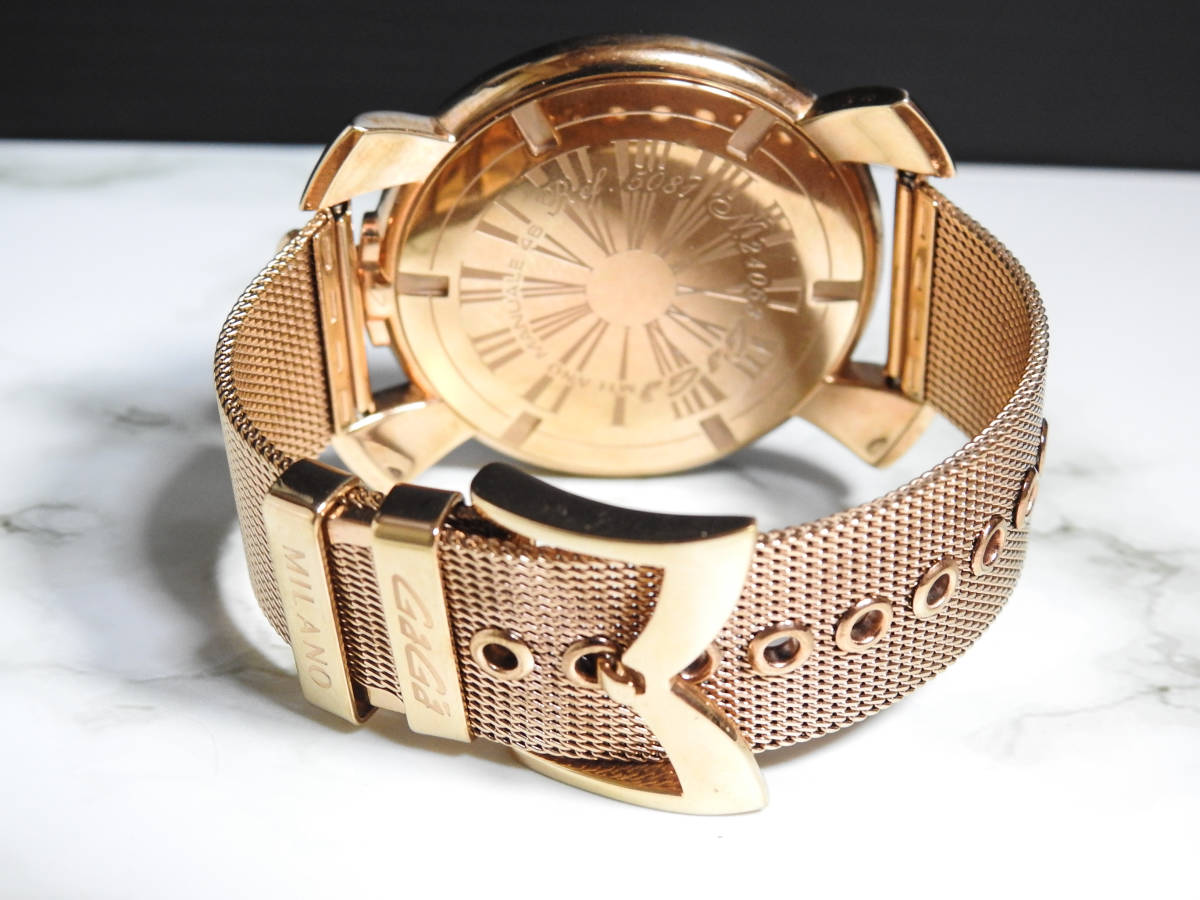 ガガミラノ マヌアーレ スリム 46mm ゴールドブレス クオーツ 男女