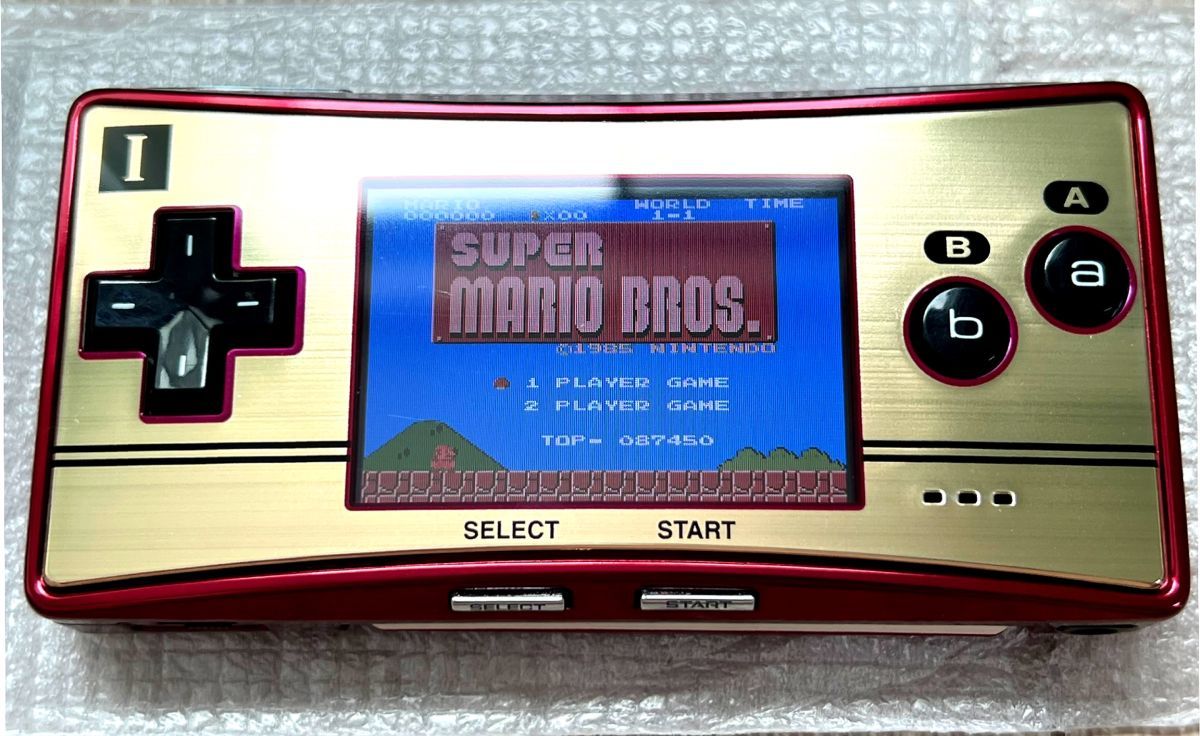 美品・箱説付属〉GBA ゲームボーイミクロ 本体 スーパーマリオ20周年