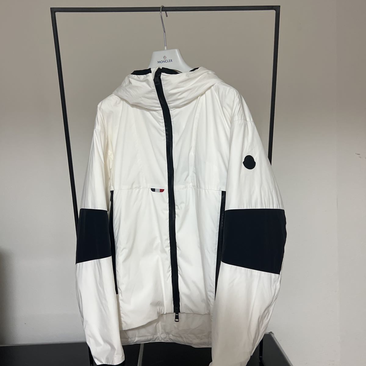 モンクレール☆MONCLER☆GOOLEY☆ブラックロゴ☆ | www.isqi.com.br