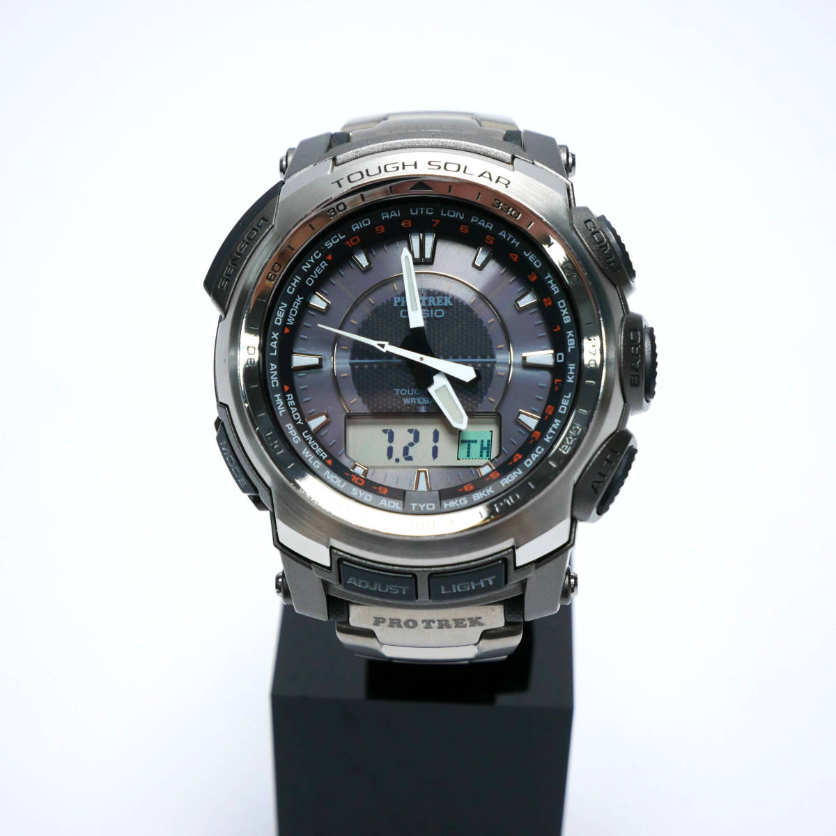 美品 PRO TREK プロトレック CASIO カシオ PRW-5100T 腕時計 メンズ