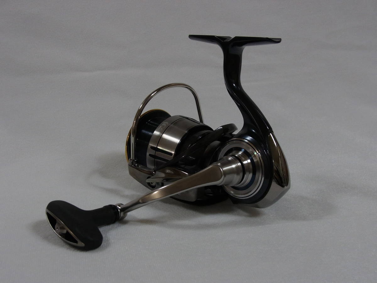 DAIWA ダイワ CERTATE セルテート LT3000-CXH 未使用 リールのみ_画像4