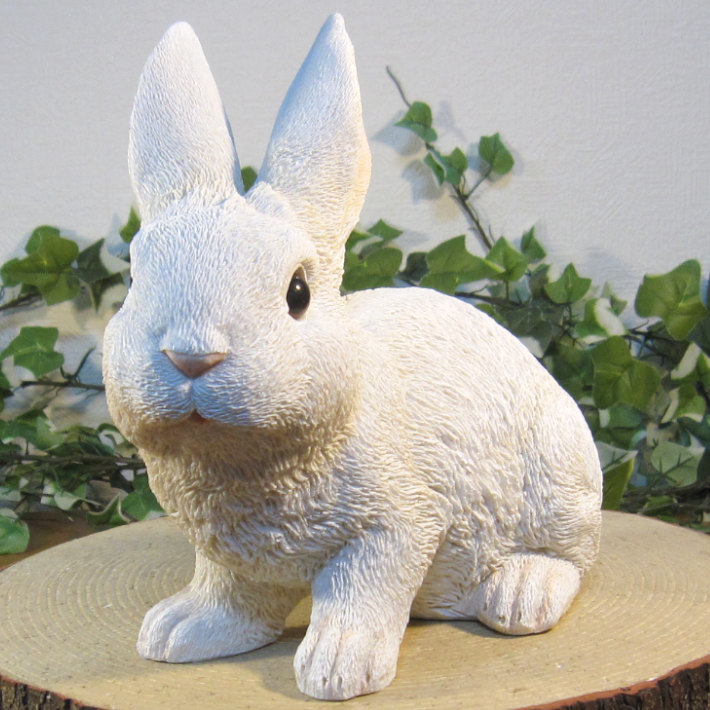  white rabbit ornament real ..... objet d'art . seat . Thai b rabbit figure garden ornament interior garden veranda art 