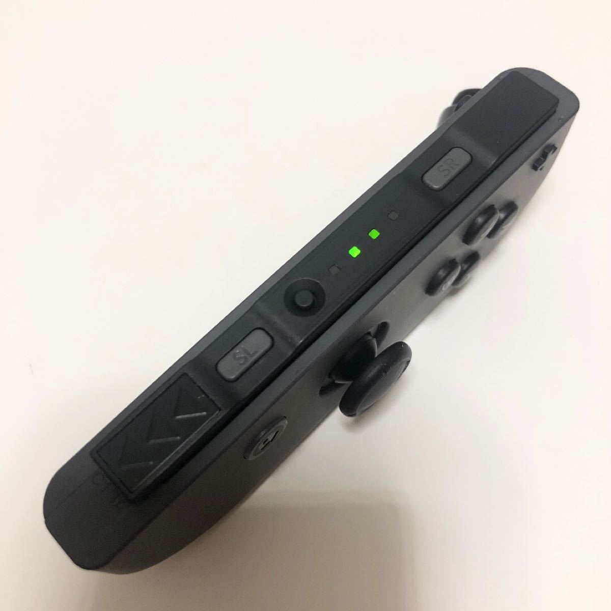 Nintendo Switch Joy-Con グレー 右 ジョイコン ニンテンドースイッチ　任天堂　コントローラー