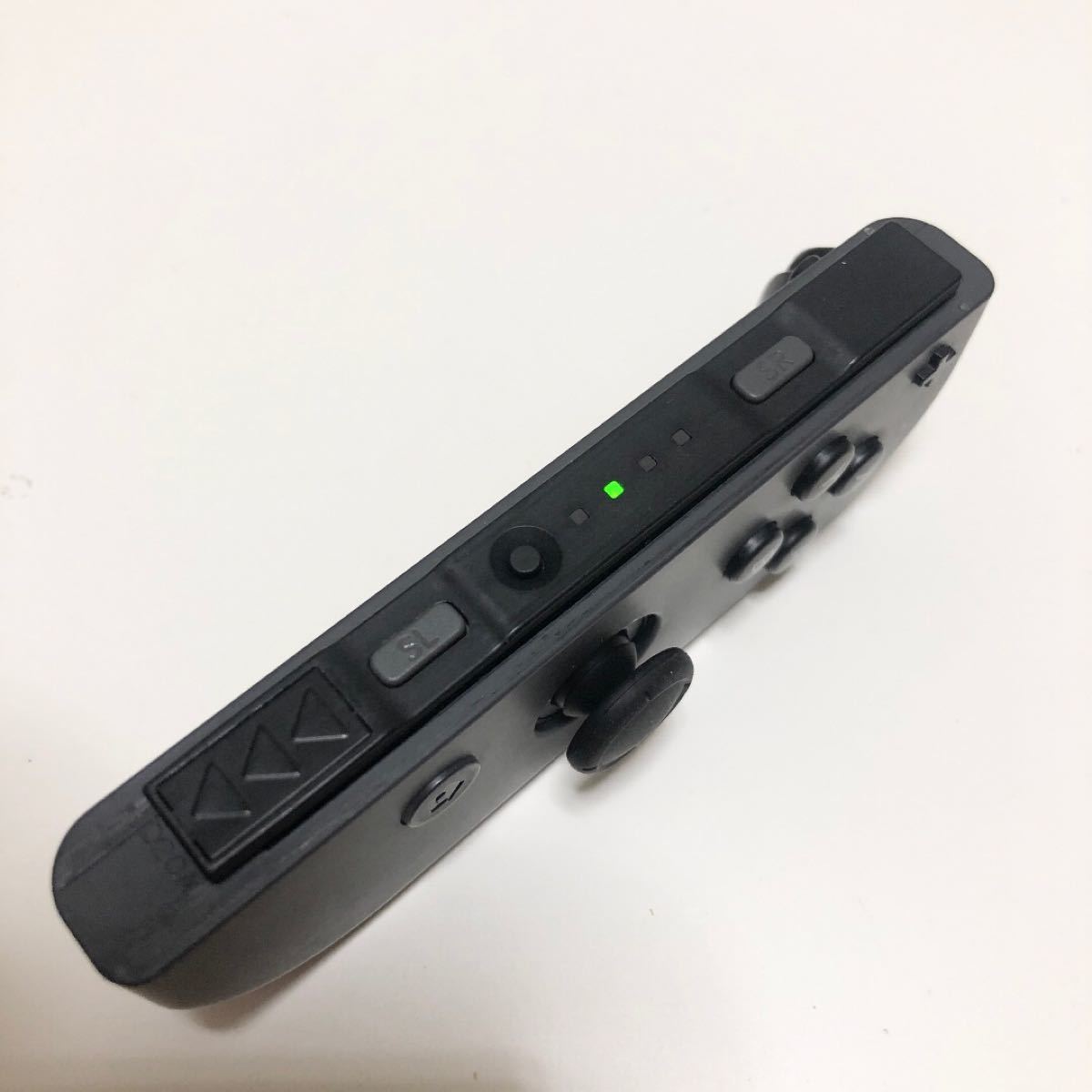 Nintendo Switch Joy-Con グレー 右 ジョイコン ニンテンドースイッチ　任天堂　