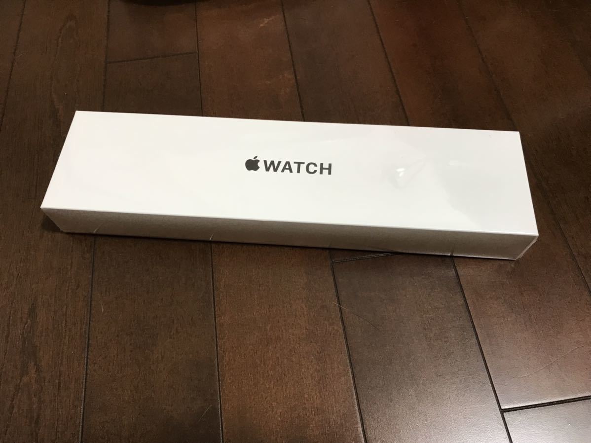 □□送料無料□□ Apple Watch SE 40mm GPSモデル MKQ03J/A ゴールド