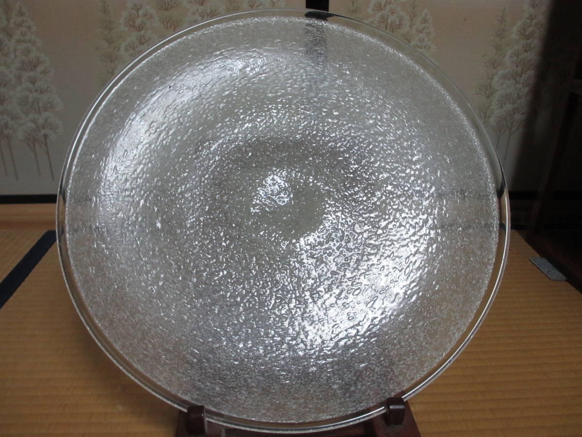 新製品情報も満載 見事なガラスの大皿 工芸ガラス - www.falconcap.com