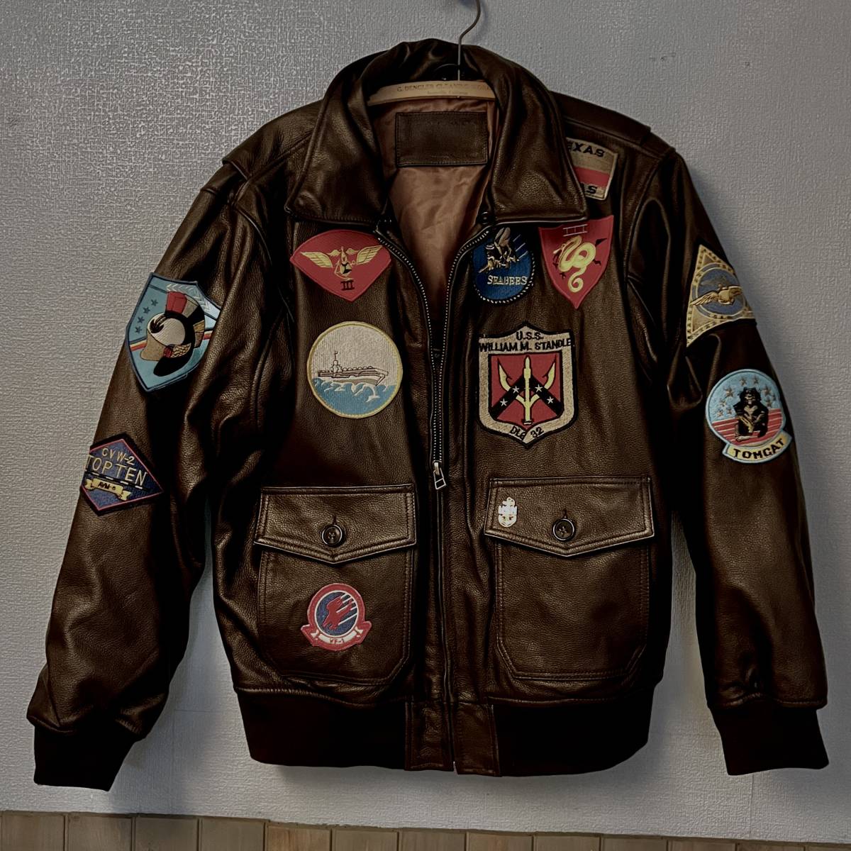 ☆ TOP GUN NAVY G-1 LEATHER JACKET Lサイズ 38〜40 タグ無し 新品未