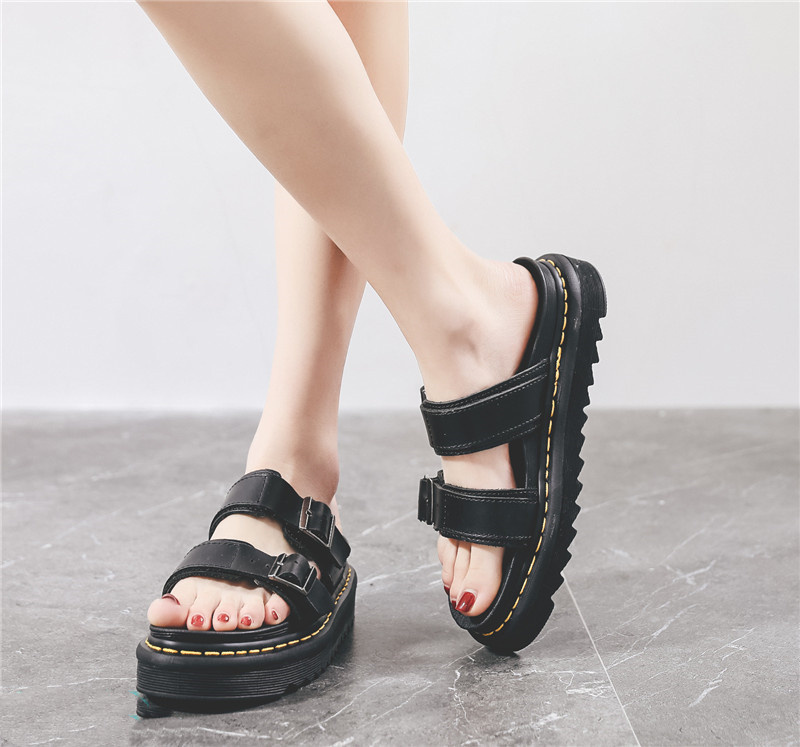 DR.MARTENSドクターマーチン Mylesサンダル スライドサンダル