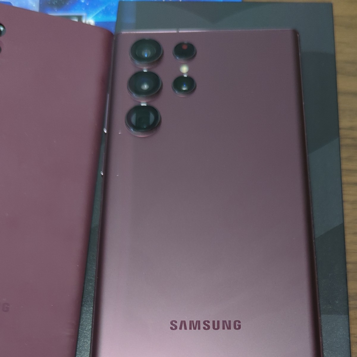 347】美品 Galaxy S22 Ultra 256GB バーガンディ | roomskitchens.co.uk