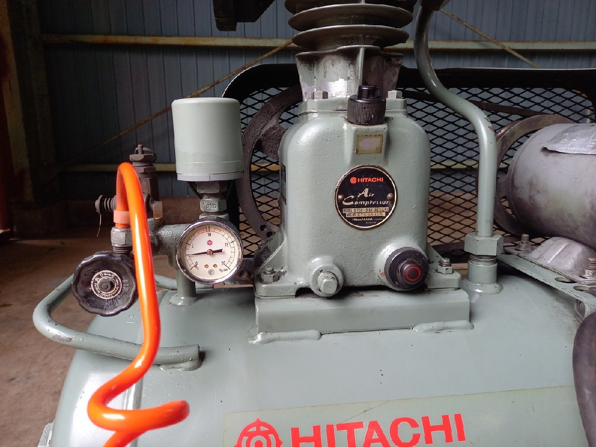 日立 ベビコン 0.75kw(1馬力) 圧力開閉式 レシプロ 日立 ベビコン 0.75kw(1馬力) 圧力開閉式 レシプロ