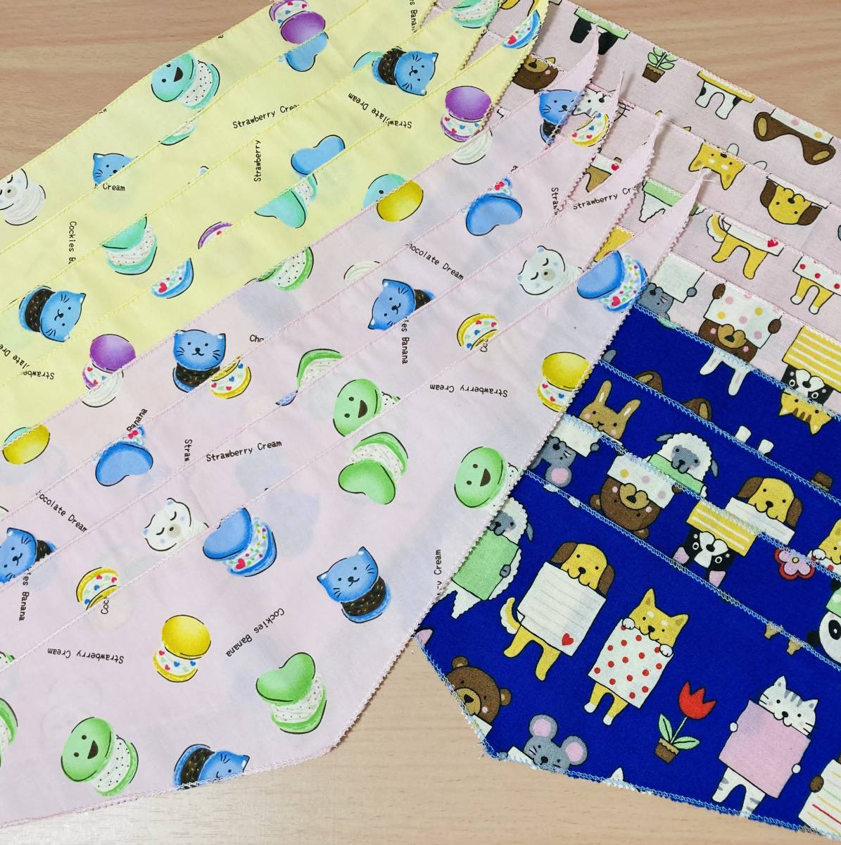 美しい わんちゃんバンダナ マカロン アニマル Mサイズ ハンドメイド Lacistitis Es 美しい わんちゃんバンダナ マカロン アニマル Mサイズ ハンドメイド Lacistitis Es