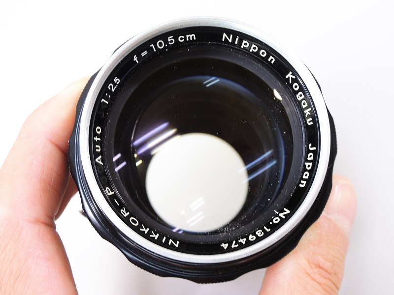 極美品 NIKKOR-P Auto 10.5cm/f2.5 レリーズボタン付 105mm レンズ フード付 Nippon Kogaku ニッコール NIKON 日本光学 ニコンθ_画像2