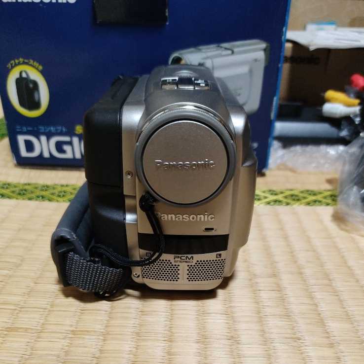 Panasonic NV-DS5 ビデオカメラ アクセサリーキット付 VW-PDS5 ビデオ