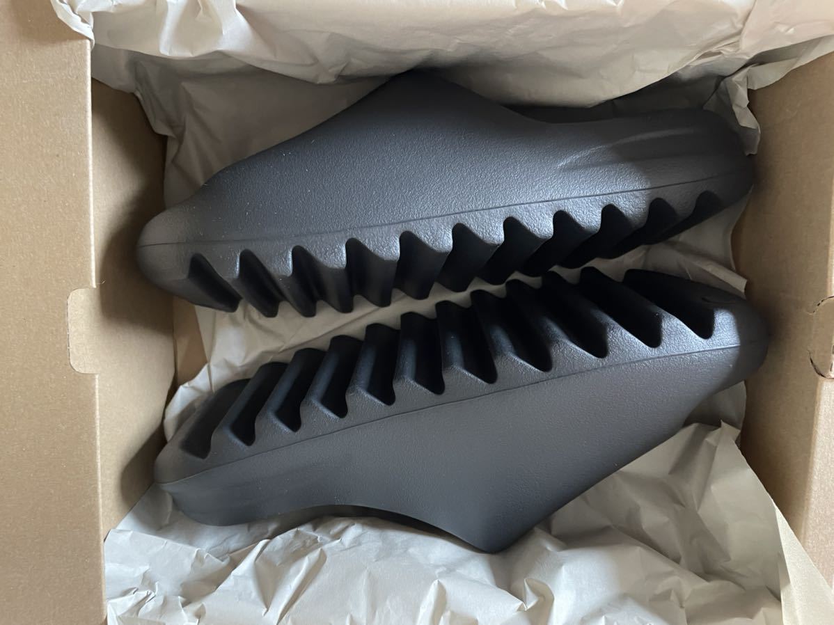 新品未着用品 adidas YEEZY SLIDE ONYX 27 5 サンダル HQ6648 新品未着用品 adidas YEEZY SLIDE ONYX 27 5 サンダル HQ6648