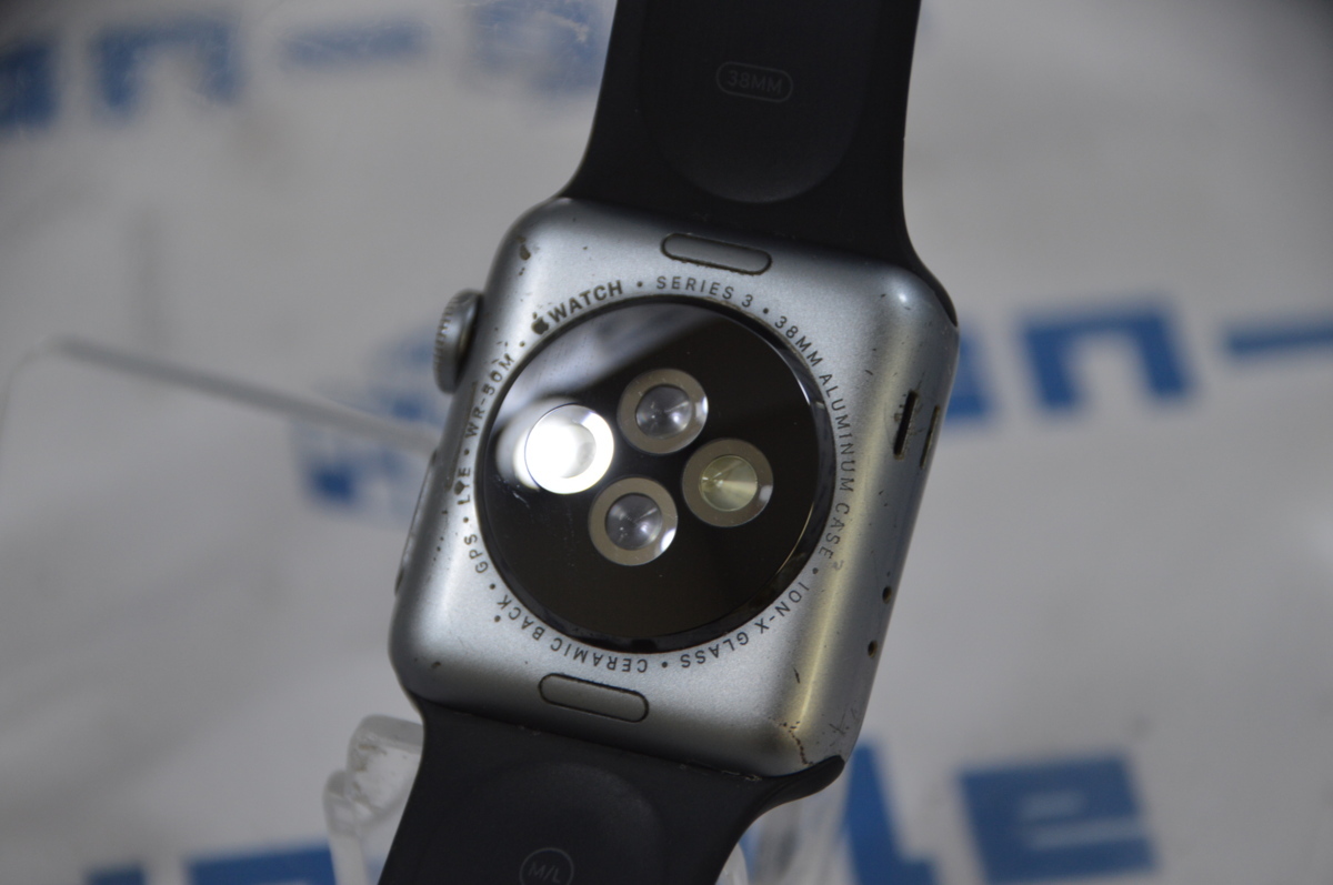 Apple Watch Series 3 GPS+Cellularモデル 38mm MQKG2J/A 格安1円
