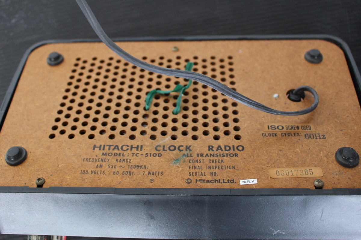HITACHI 日立 CLOCK RADIO TC-510D ラジオ FM AM 昭和 レトロ オーディオ機器 中古 当時 古道具 家電 現状品 長期保管品 アンティーク_画像5