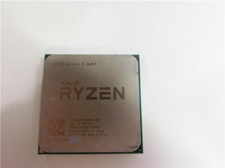 CPU AMD RYZEN5 1600G 　BIOSまで確認済み　送料無料_画像1