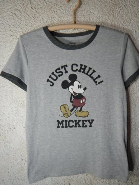 ｎ7908　Disney　ディズニー　レディース　半袖　tシャツ　ミッキー　マウス　JUST CHILL　人気　送料格安_画像1