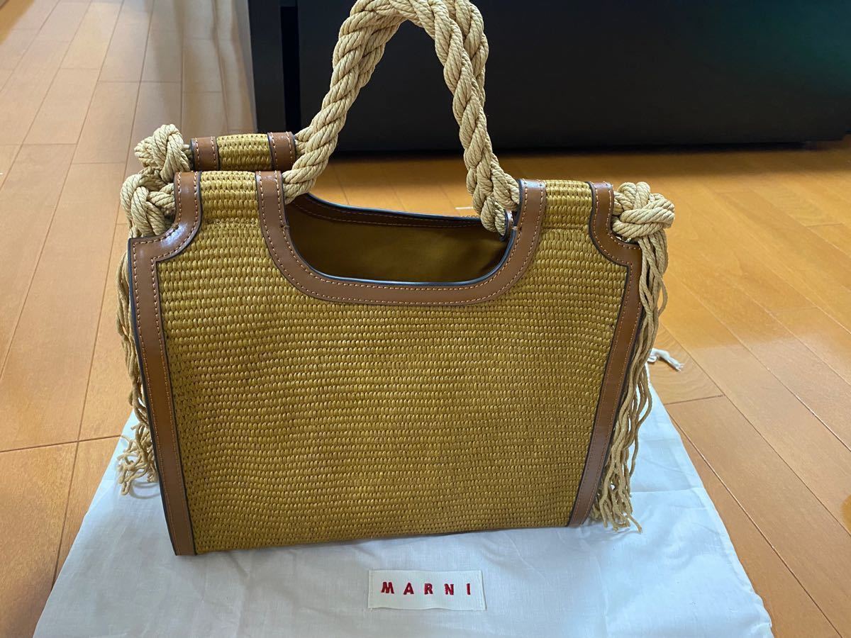 週末セール中 未使用に近い MARNI マルニ ロープハンドル かごバッグ