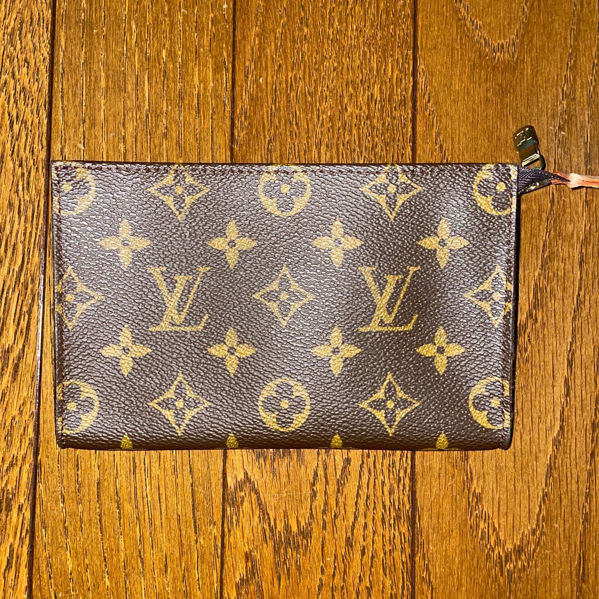 LOUIS VUITTON ルイヴィトン ポーチ chateauduroi.co