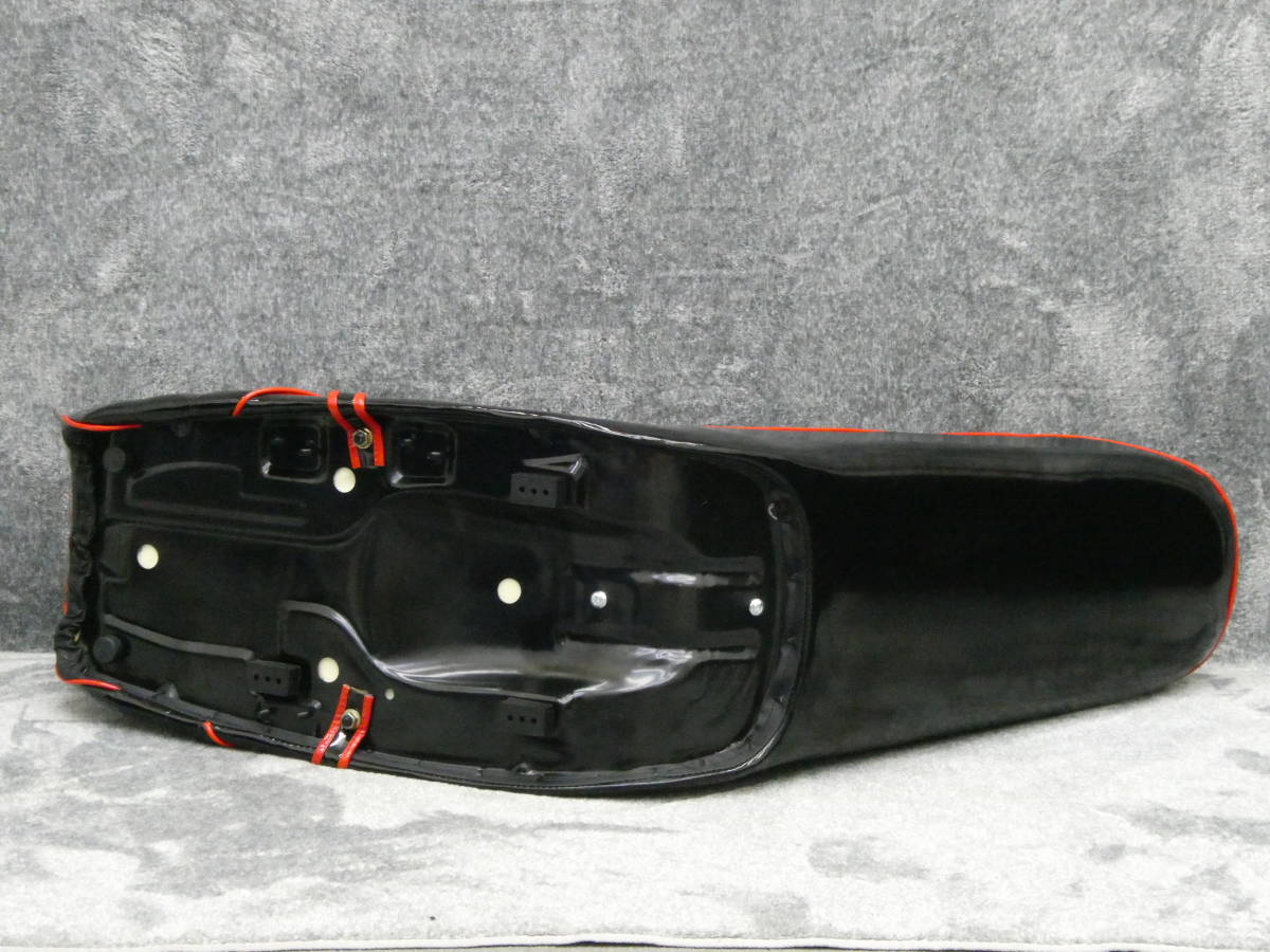 GS400 黒赤エナ 50cm 三段シート/補強入 あんこ抜き 完成品 GS400E 鉄ベース 段シート タンデム へっぽこ社長 外装_画像9