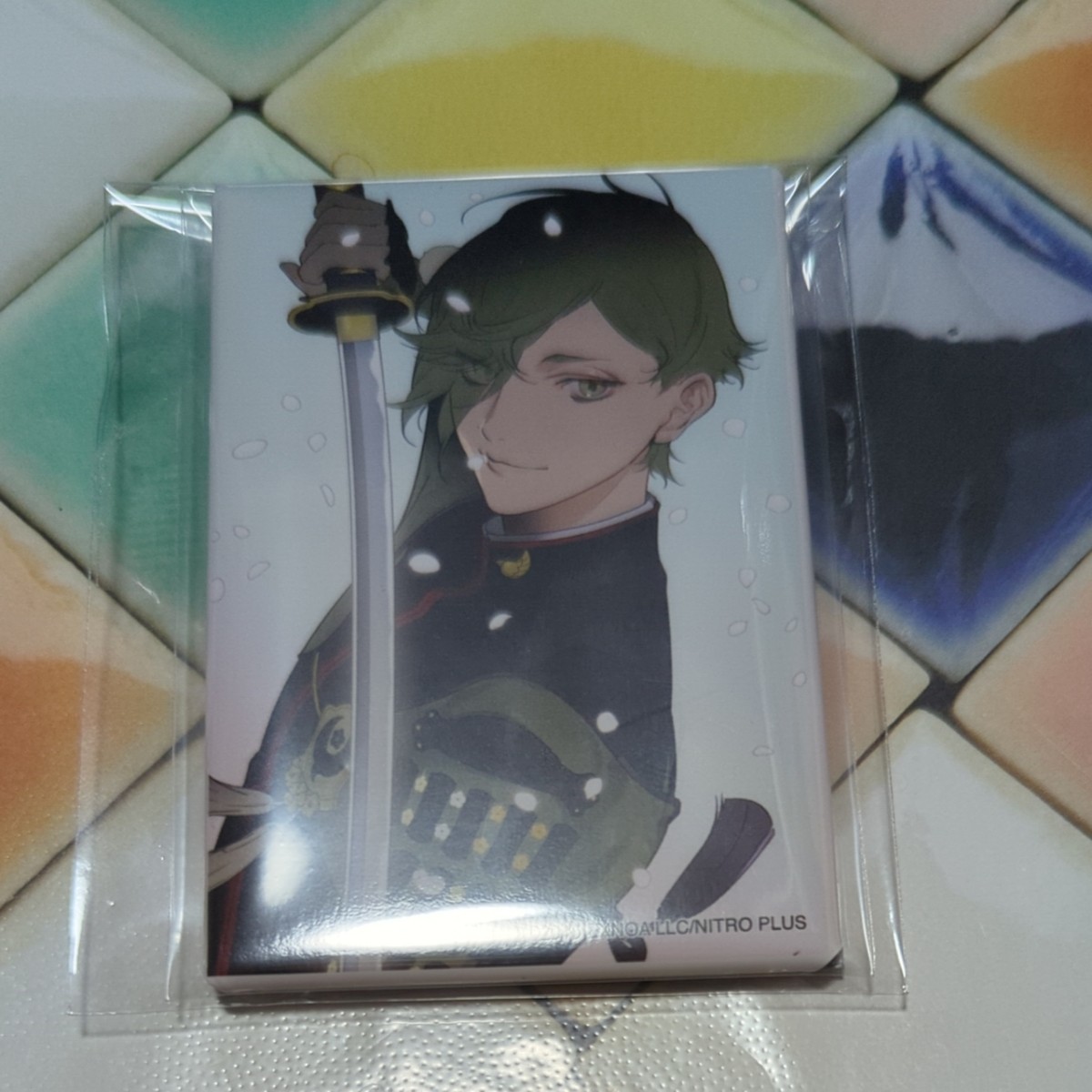 刀剣乱舞 スクエア缶バッジ 鶯丸