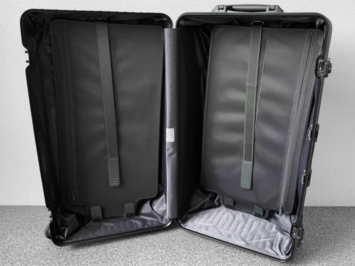 RIMOWA ORIGINAL TRUNK PLUS リモワ オリジナル トランク プラス RIMOWA ORIGINAL TRUNK PLUS リモワ オリジナル トランク プラス
