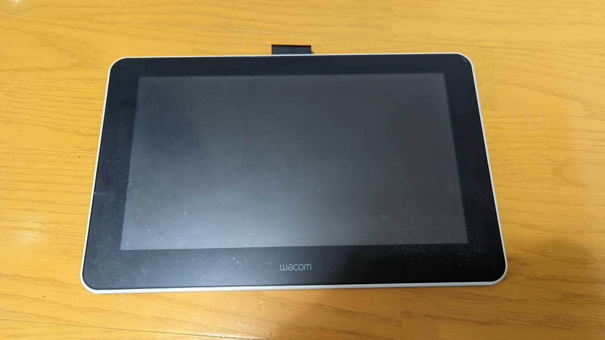 1円スタート!! 超美品!! ワコム 13.3インチ 液晶ペンタブレット Wacom