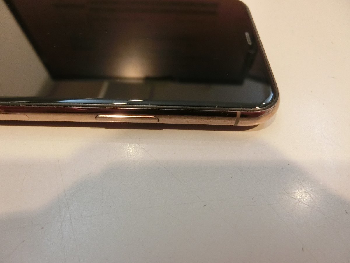SIMフリー Apple iPhone11 Pro 64GB ゴールド 品 本体のみ(iPhone 