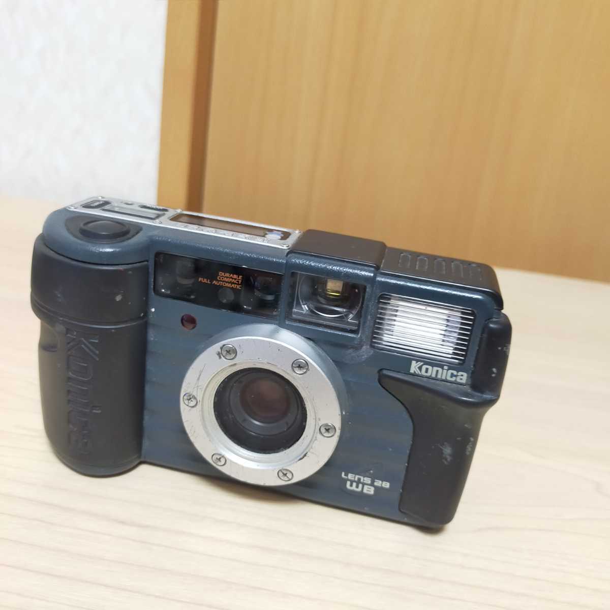 コニカ Konica 現場監督 35 WB 35mm コンパクトフィルムカメラ　シャッター、フラッシュ、ボタン反応のみそれぞれ確認済です　本体のみ
