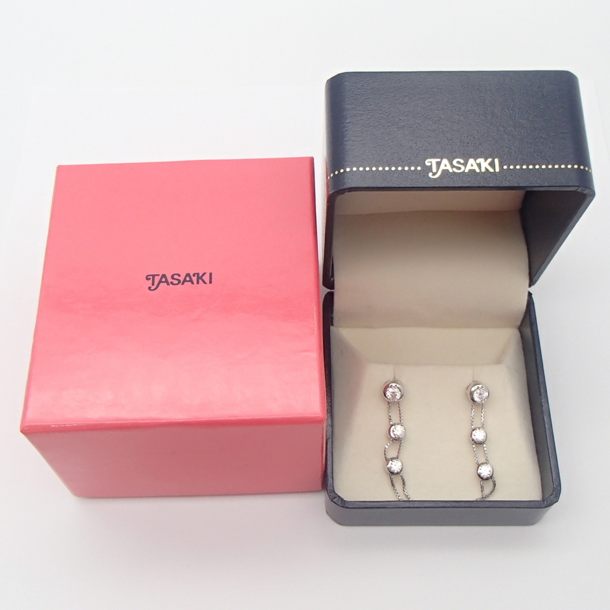 TASAKI タサキ イヤリング / K18WG 6.5g D0.05 / ダイヤ ダイヤモンド ...