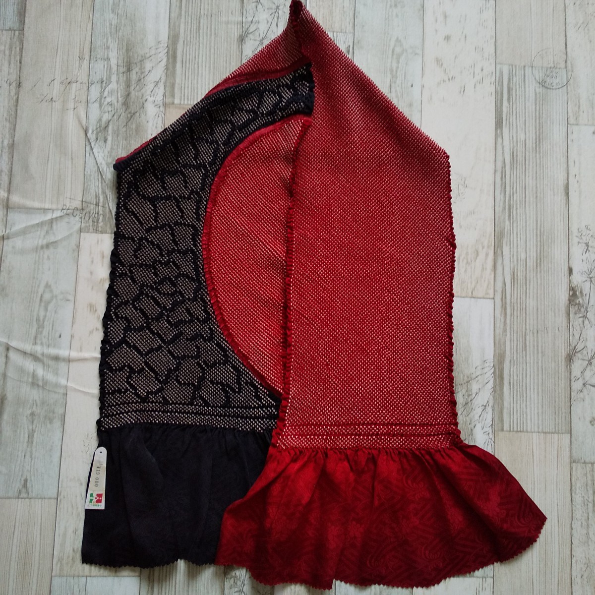 帯揚げ 帯締め 重ね衿 帯飾り 赤&黒系 成人式 振袖 総絞り バイカラー