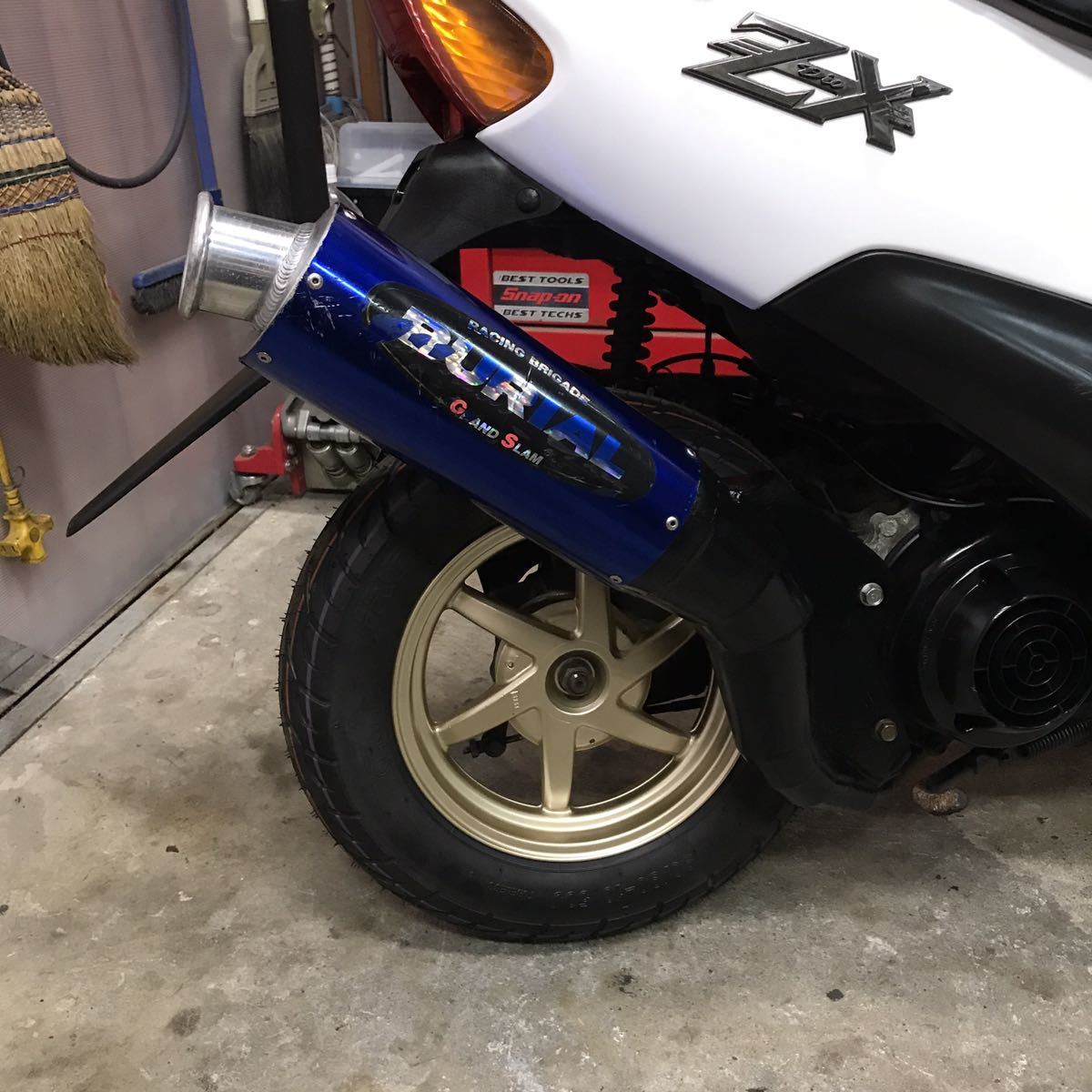 熊本発 軽整備済み DIO ZX ライブディオ ZR ディオ JOG エボリューション ZZ モンキー エイプ シャリー ダックス カブ ＸＲ NS-1 NSR_画像7