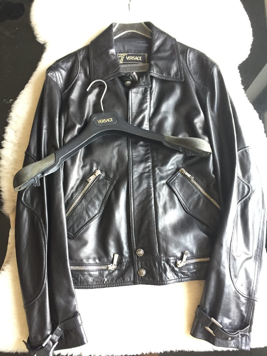 即決 VERSACE ヴェルサーチ 最高峰 レザーライダース バイカー