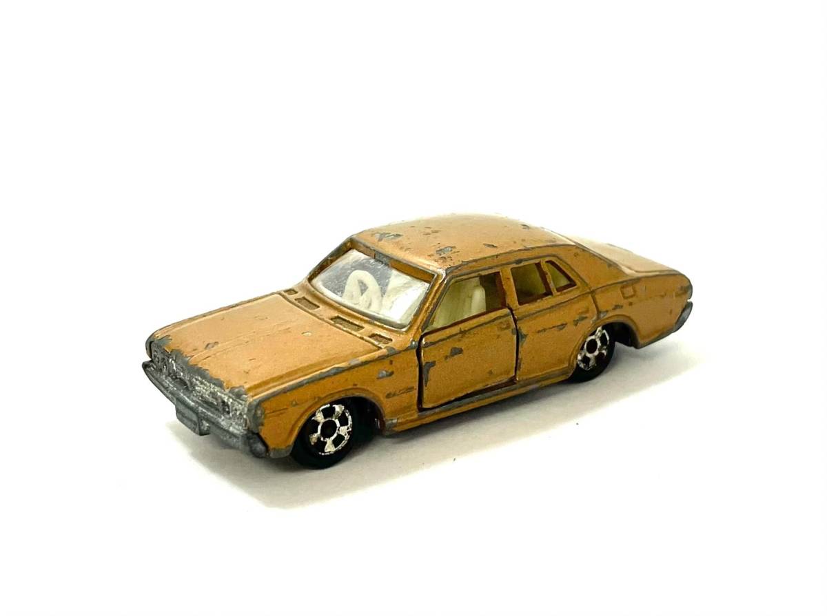 トミカ 香港製 日産 セドリック NISSAN CEDRIC 貴重品 クリアランス