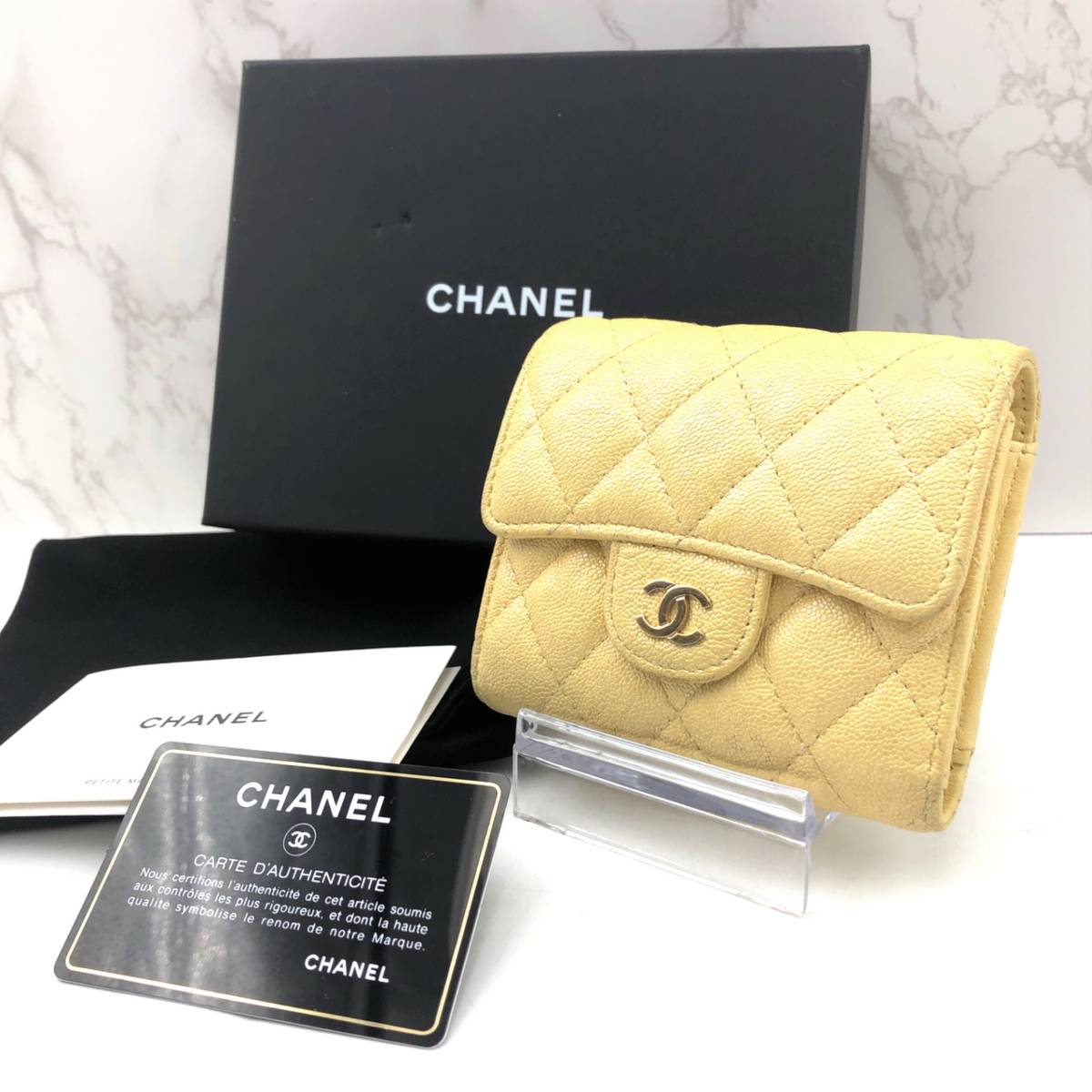 CHANEL(シャネル) マトラッセ 三つ折り財布 detalles del artículo