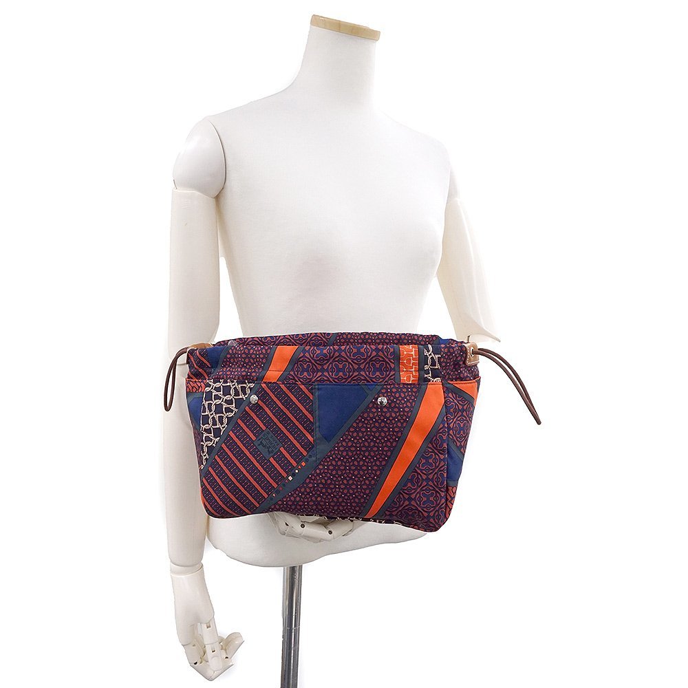 (未使用 展示品)エルメス HERMES ヴォーバレニア シルク フールビ 25 トラベルポーチ バッグインバッグ マルチカラー ボルドー □R刻印_画像7